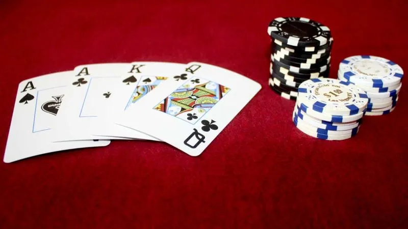 Không chơi nhiều hand bài khi chơi Poker để đảm bảo an toàn Không chơi nhiều hand bài khi chơi Poker để đảm bảo an toàn